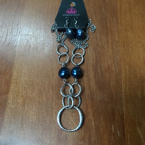 Paparazzi Bundle Necklace and Earrings Set New Lot#12 - Picture 15 of 16